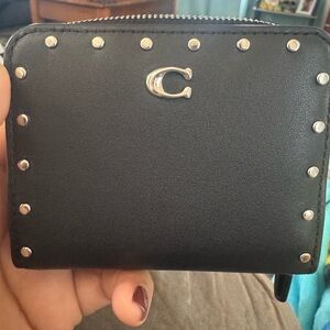 Coach billfold wallet small zip around